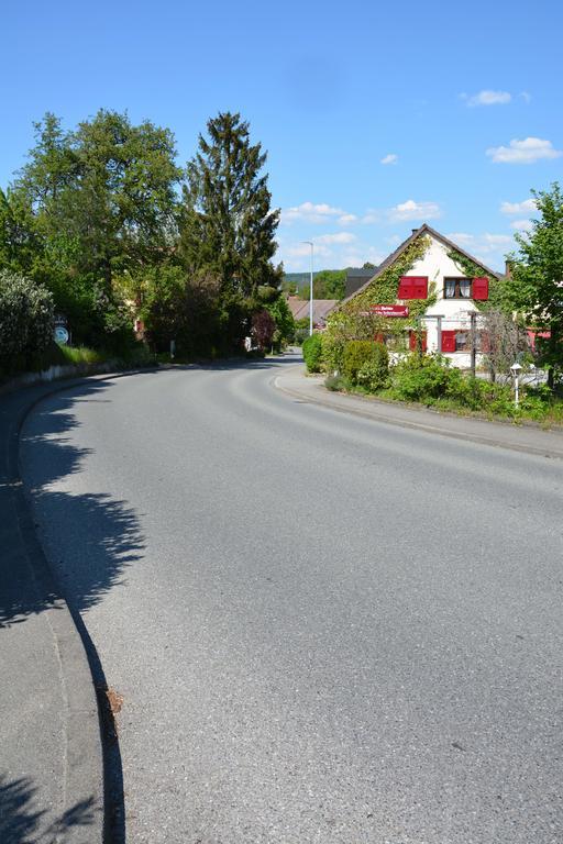 Alte Schreinerei-Auberge Harlekin Randegg Exteriér fotografie