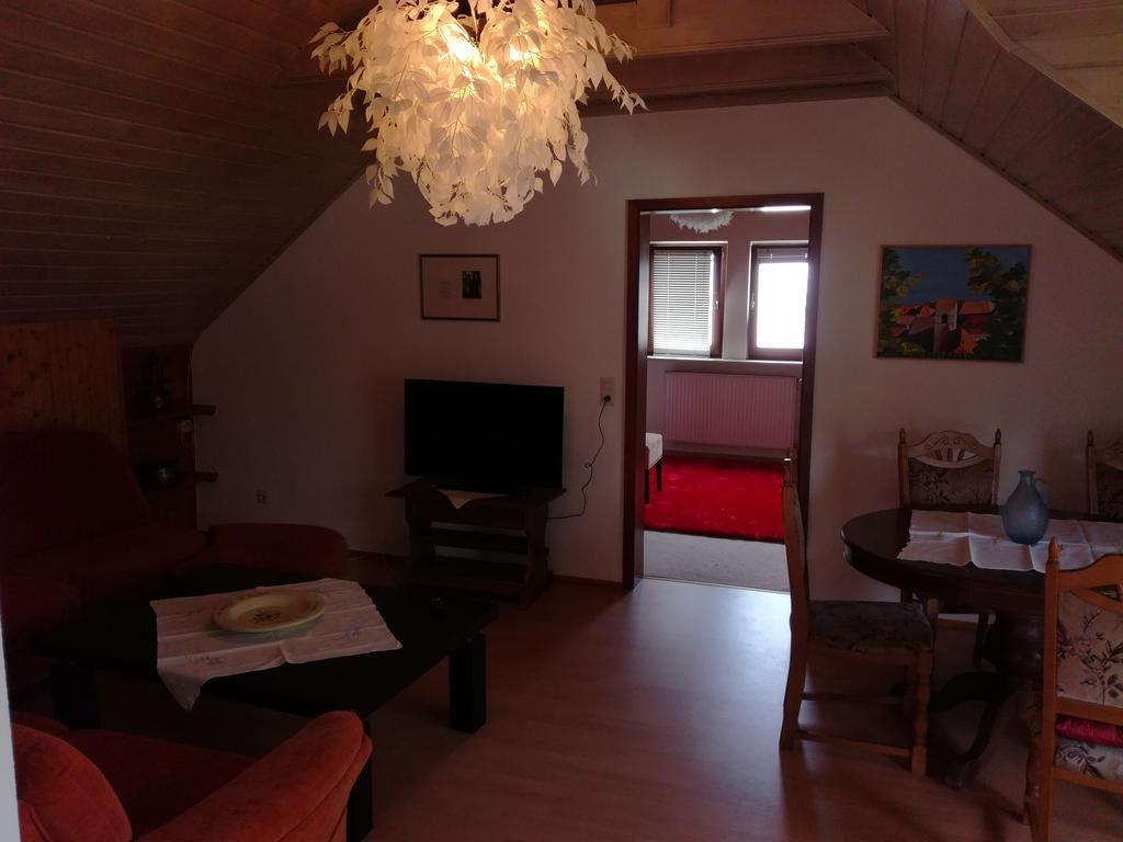 Alte Schreinerei-Auberge Harlekin Randegg Exteriér fotografie